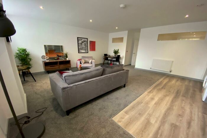 1 Bedroom Flat To Rent In Springfield House, Springfield Street, Barnsley, South Yorkshire, S70