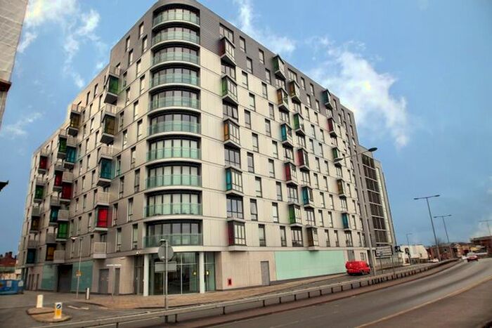 1 Bedroom Flat To Rent In Hunsaker, Alfred Street, Reading, Berkshire, RG1