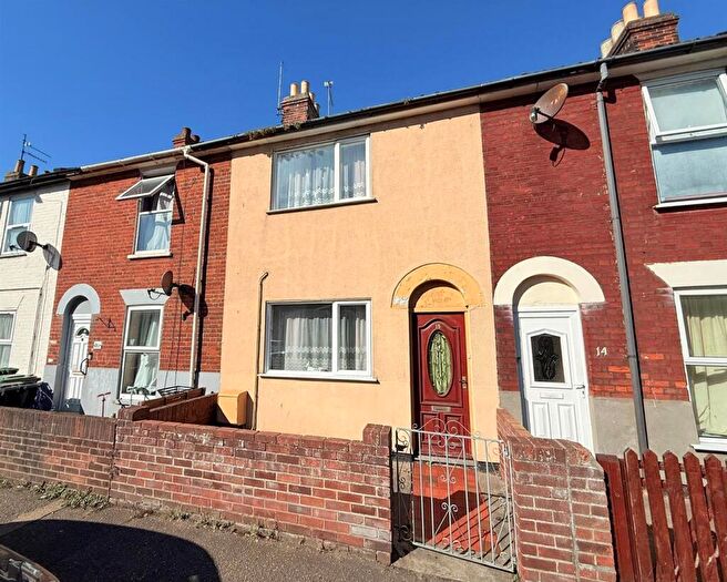 3 Bedroom Terraced House For Sale In Admiralty Road, Great Yarmouth, NR30