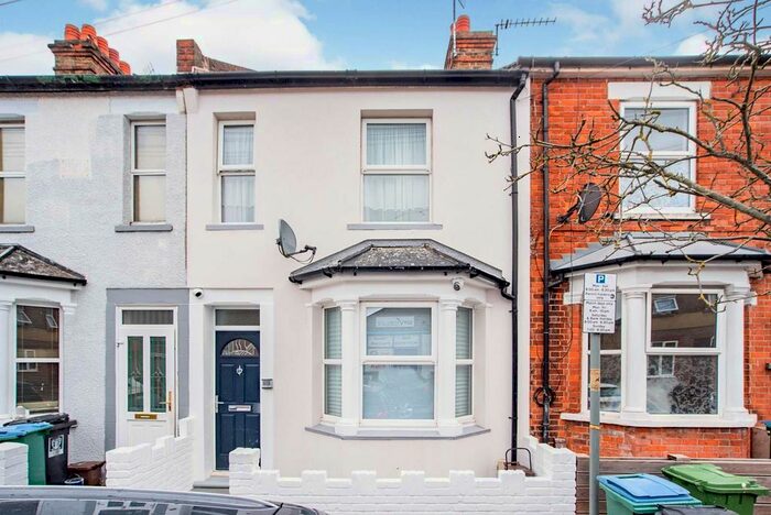 3 Bedroom Property To Rent In Harwoods Road, Watford WD18