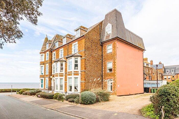 2 Bedroom Flat For Sale In Two Bedroom Apartment With Sea Views In Hunstanton, PE36