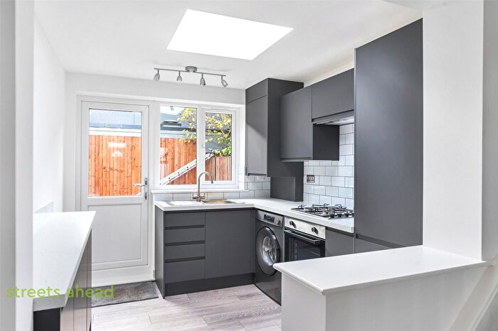 2 Bedroom Terraced House To Rent In Laud Street, Croydon, CR0