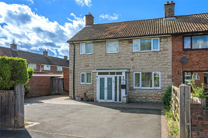 3 Bedroom Semi Detached House For Sale In School Road, Donnington, Telford, Shropshire, TF2