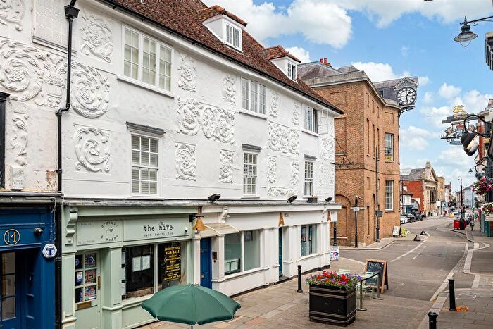 1 Bedroom Flat For Sale In Fore Street, Hertford, SG14