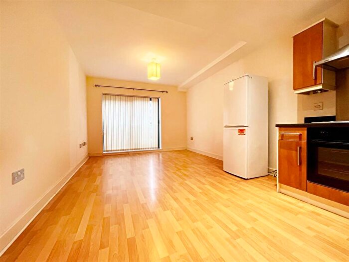 2 Bedroom Flat To Rent In Abacus, Bradford Street, Birmingham, B12