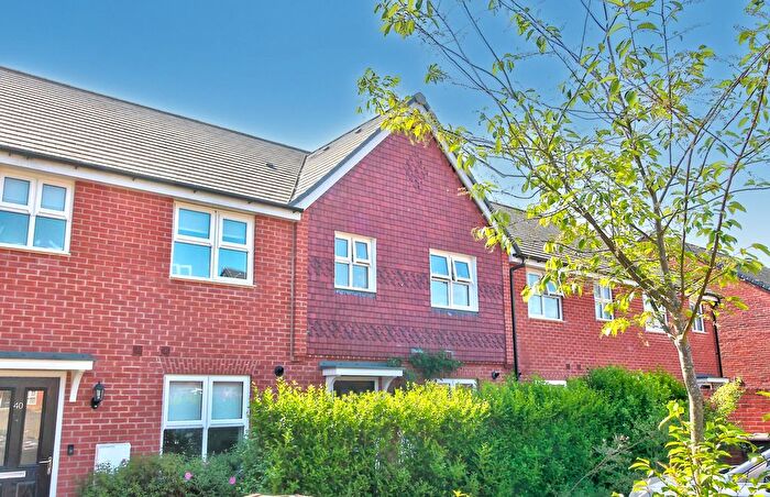 3 Bedroom Terraced House For Sale In Blackthorn Road, Andover, SP11