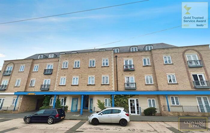 2 Bedroom Apartment To Rent In The Forge, Woodlands Road, Wickford, SS12