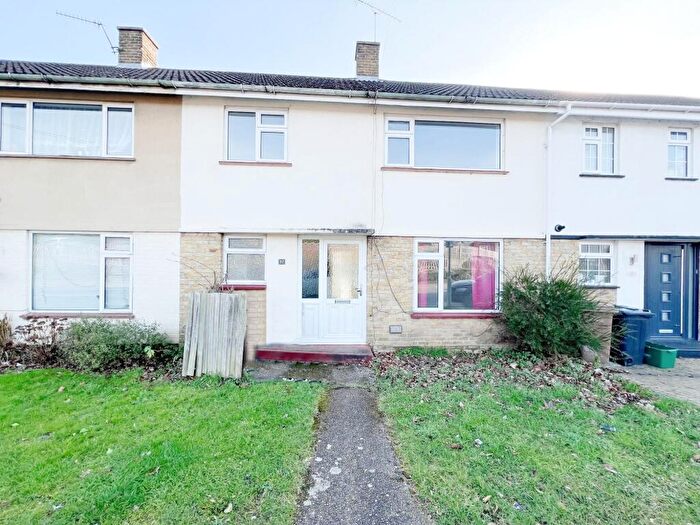 3 Bedroom Terraced House To Rent In Rainsford Lane, Chelmsford, CM1