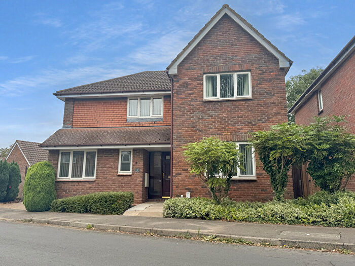 4 Bedroom Detached House To Rent In Bullen Close, Cambridge, CB1