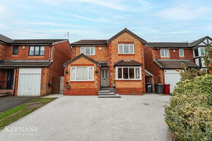 4 Bedroom Detached House For Sale In Taylor Avenue, Blackburn, BB2