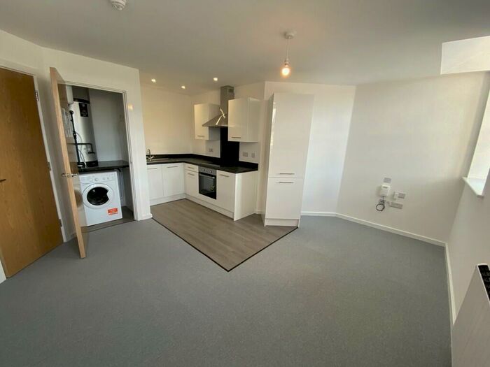 1 Bedroom Apartment To Rent In The Preston, Viaduct Road, Leeds, LS4