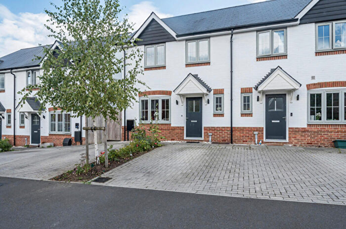 3 Bedroom End Of Terrace House For Sale In St. Legers Way, Riseley, Reading, RG7