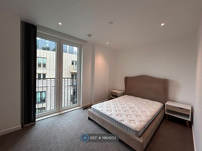 1 Bedroom Flat To Rent In Georgette Apartments, London, E1