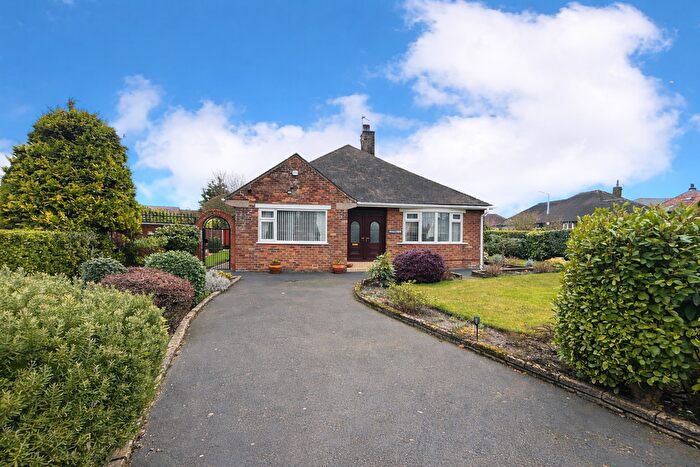 3 Bedroom Bungalow For Sale In Holmefield Avenue, Cleveleys, FY5