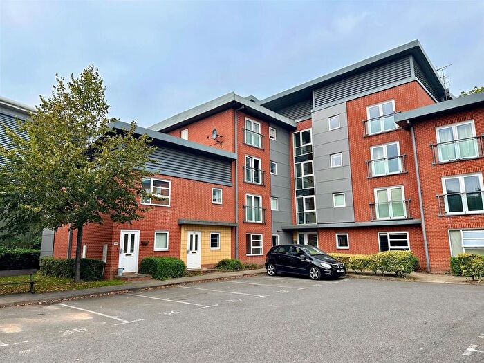 2 Bedroom Flat To Rent In The Hub, Stone Street, Oldbury, B69