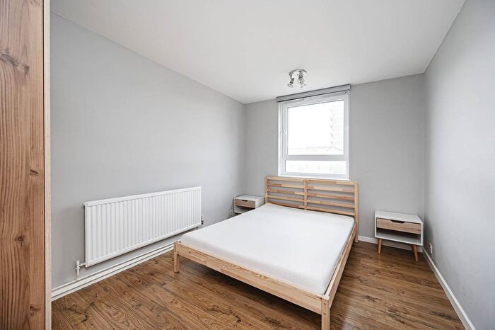 1 Bedroom Flat To Rent In Gascoigne Place, , Shoreditch, London, E2