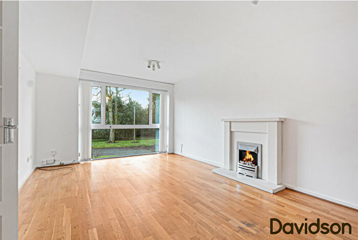 4 Bedroom Detached House To Rent In Niall Close, Edgbaston, Birmingham, B15