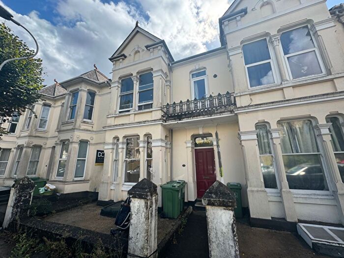 1 Bedroom Flat To Rent In Connaught Avenue, Plymouth, PL4