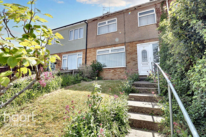 3 Bedroom Terraced House For Sale In Crestway, Chatham, ME5