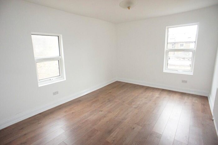 2 Bedroom Flat To Rent In Romford Road, London, E7