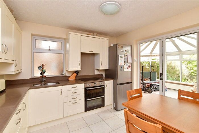 3 Bedroom Detached Bungalow For Sale In Downland Road, Woodingdean, Brighton, East Sussex, BN2