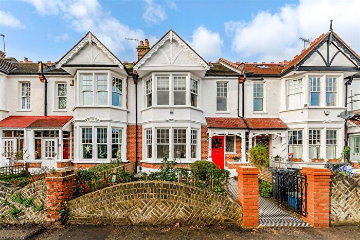 5 Bedroom Terraced House To Rent In Belgrave Road, London, E11