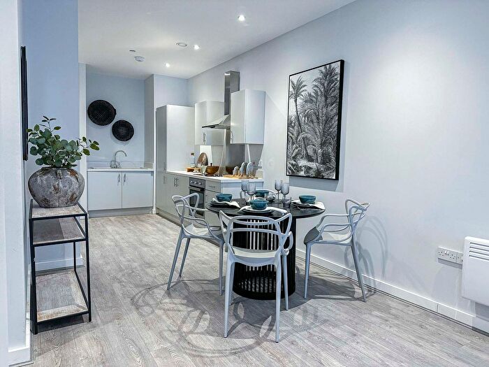 1 Bedroom Flat For Sale In Sky Gardens, Liverpool, L22