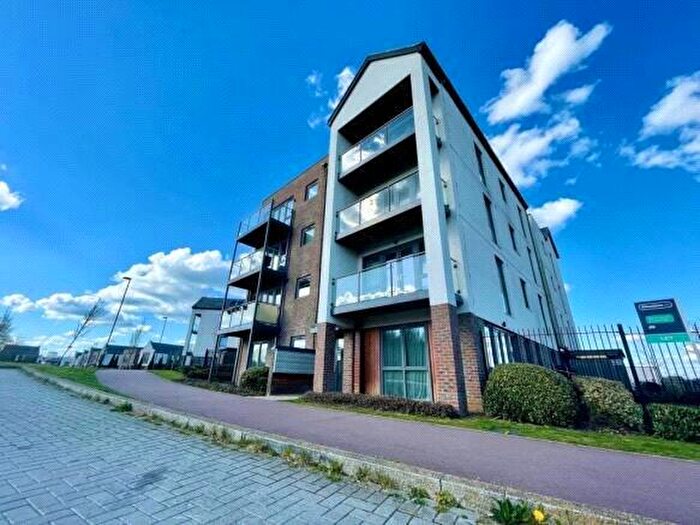 1 Bedroom Flat To Rent In Larsons Close, Oakgrove, MK10