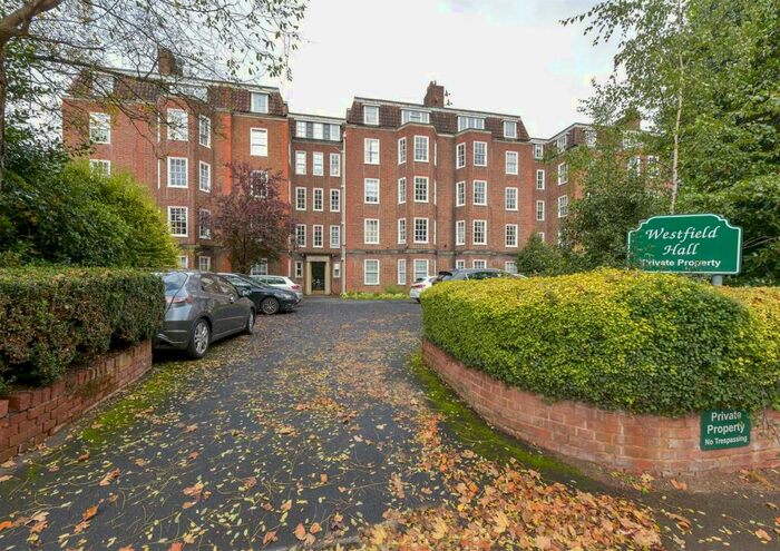 2 Bedroom Flat To Rent In Westfield Hall, Hagley Road, Birmingham, West Midlands, B16