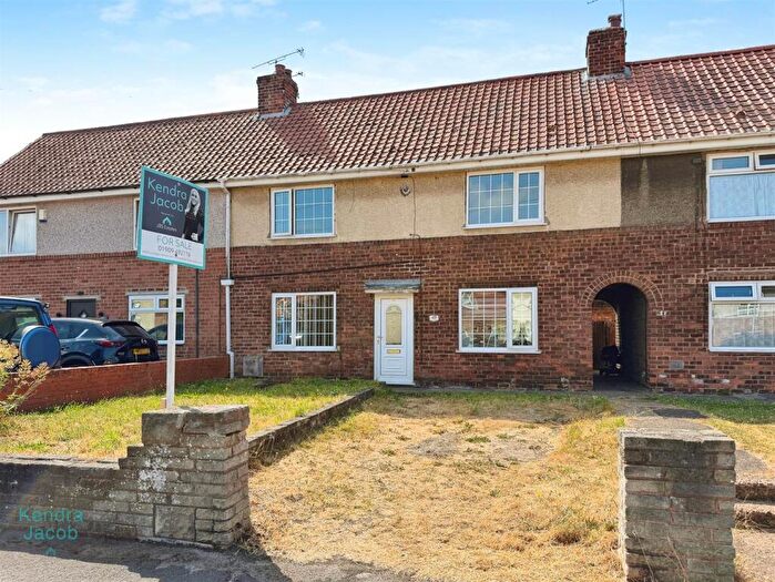 3 Bedroom Terraced House For Sale In Riddell Avenue, Langold, Worksop, S81