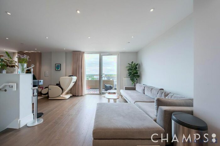 2 Bedroom Flat To Rent In Queenshurst Square, Kingston Upon Thames, KT2