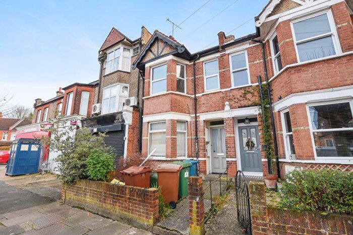 2 Bedroom Maisonette To Rent In Merivale Road, Harrow, HA1