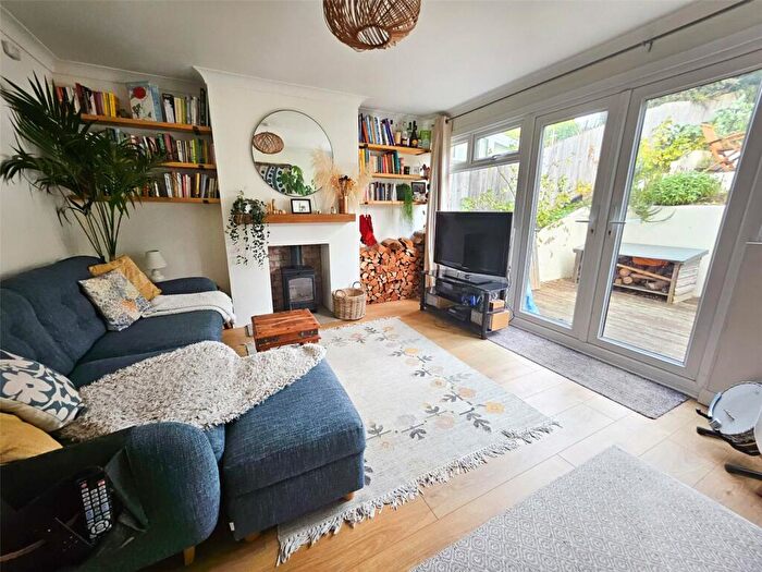 3 Bedroom Semi-Detached House To Rent In Valma Rocks, Crews Hole, Bristol, BS5