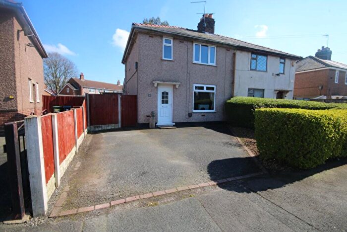 3 Bedroom Semi Detached House For Sale In Cedar Grove, Hoole, CH2