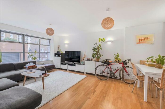1 Bedroom Apartment To Rent In Lever Street, London, EC1V