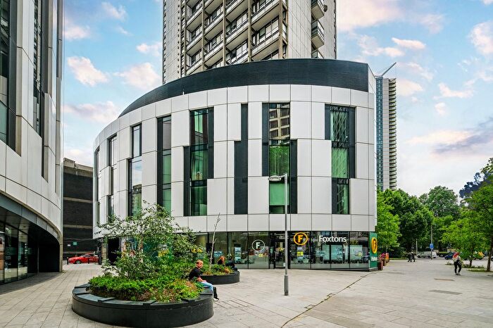 1 Bedroom Flat For Sale In Walworth Road, London, SE1