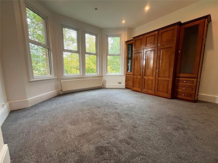 Apartment To Rent In Bromley Road, London, SE6