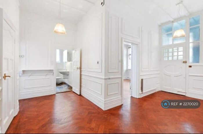 2 Bedroom Maisonette To Rent In West End Lane, West Hampstead, NW6