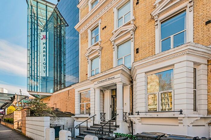 Studio To Rent In Flat, Cromwell Road, London, SW5