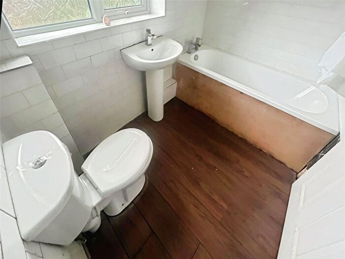 3 Bedroom Terraced House For Sale In Lamb Crescent, Wombourne, Wolverhampton, Staffordshire, WV5