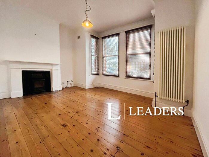 1 Bedroom Flat To Rent In Hartington Villas, BN3