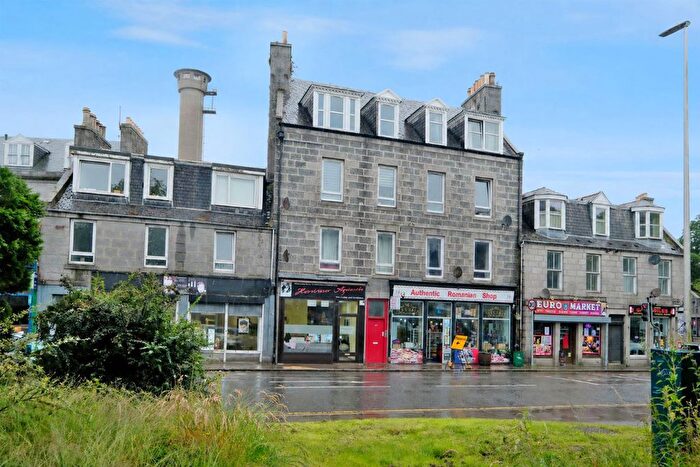 2 Bedroom Flat For Sale In Flat C, George Street, Aberdeen, Aberdeen City, AB25