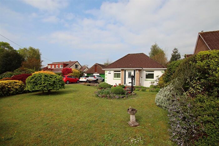 3 Bedroom Detached Bungalow For Sale In Rewe, Exeter, EX5