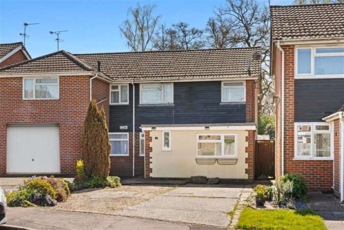 3 Bedroom Semi-Detached House For Sale In Jubilee Way, Storrington, West Sussex, RH20