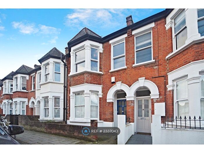 1 Bedroom Flat To Rent In Earlsfield, London, SW18