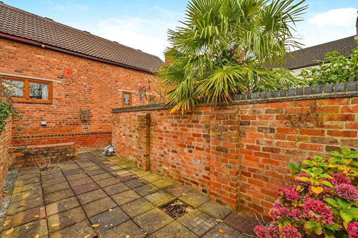 2 Bedroom Detached House For Sale In High Street, Newhall, Swadlincote, Derbyshire, DE11