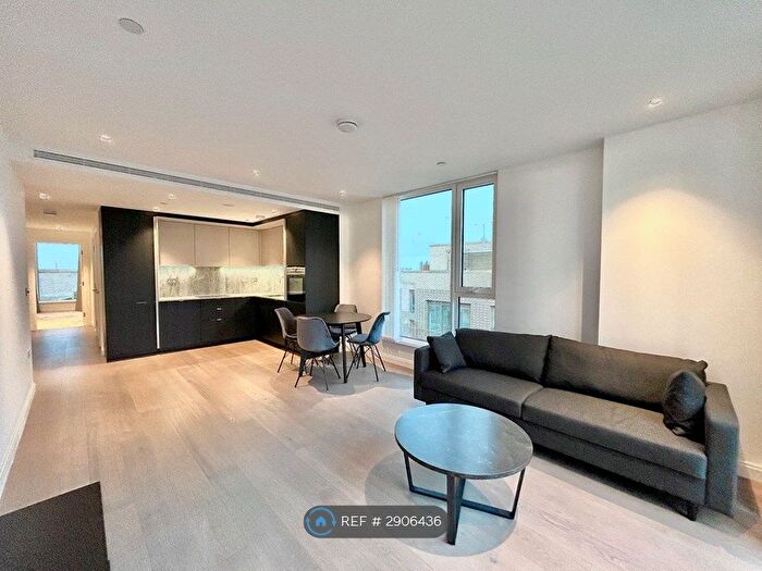 2 Bedroom Flat To Rent In Kennington Lane, London, SE11