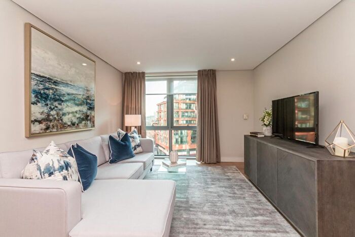 3 Bedroom Flat To Rent In , Merchant Square East, London, W2