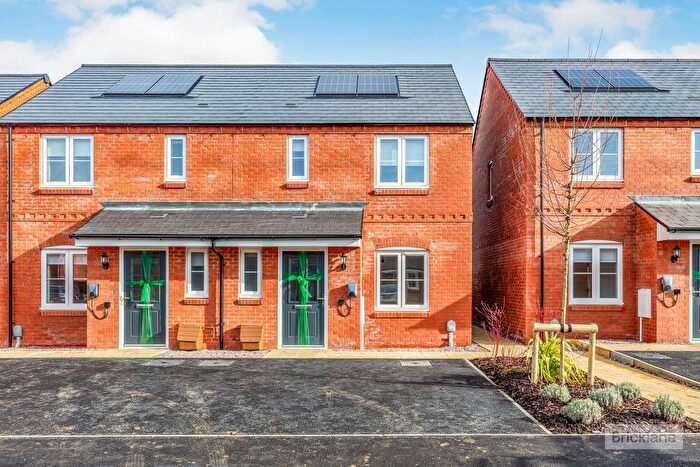 2 Bedroom Property To Rent In Ladybird Way, Rothwell, Kettering, NN14