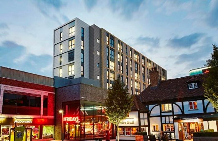 1 Bedroom Apartment To Rent In The Ring, Bracknell, RG12